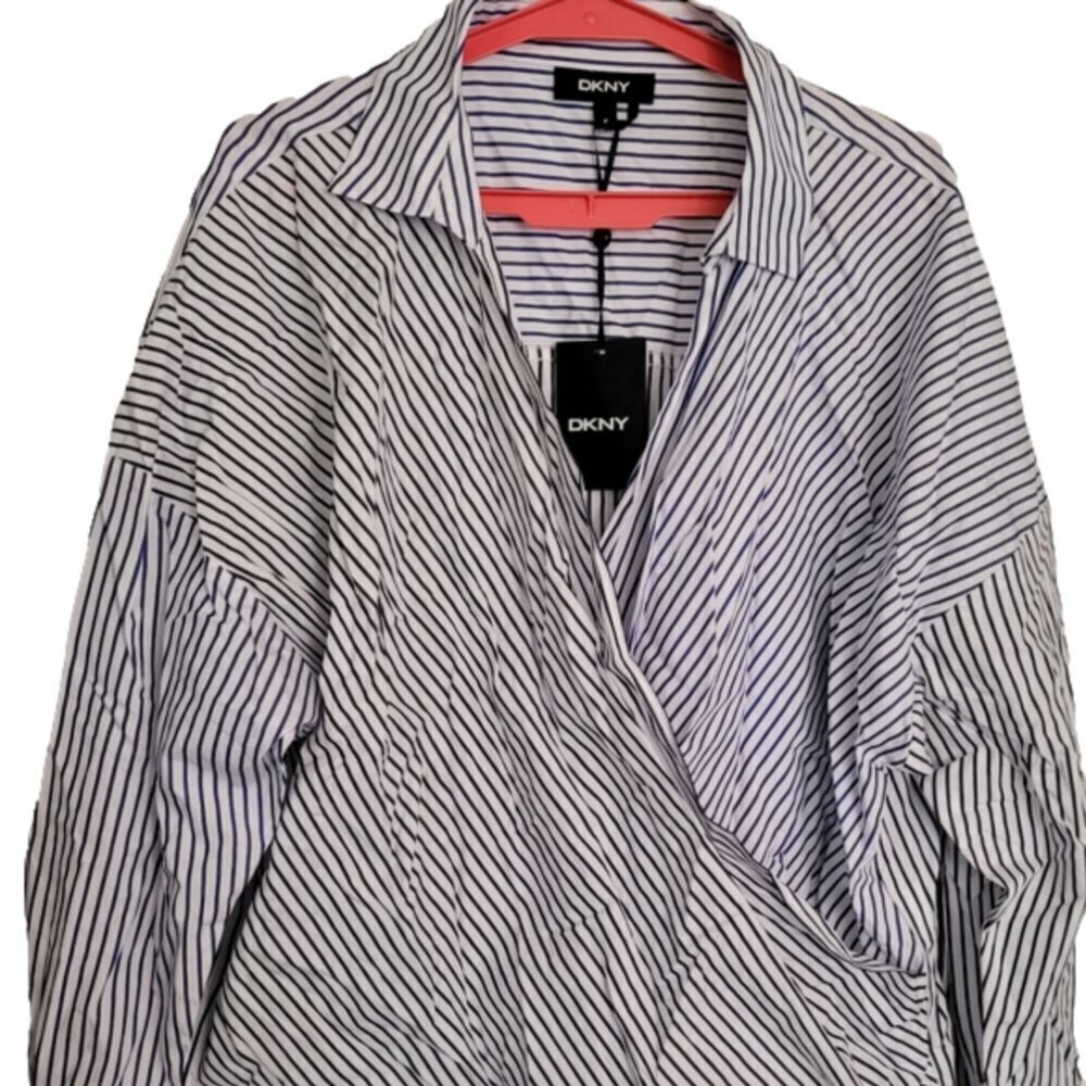 NWT DKNY Women's shirt size M